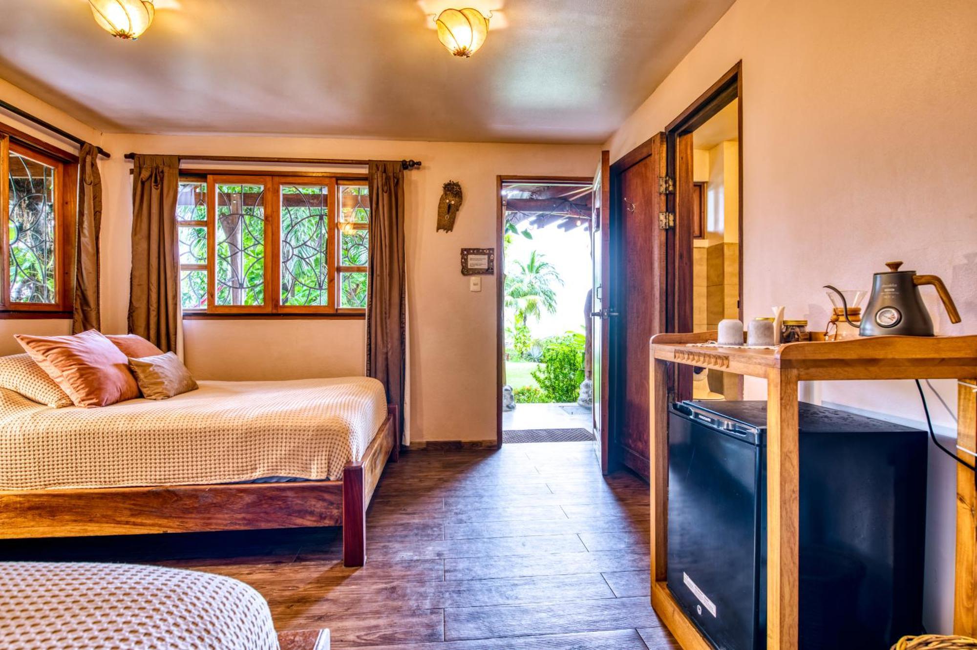 Hotel Amor De Mar モンテスマ エクステリア 写真