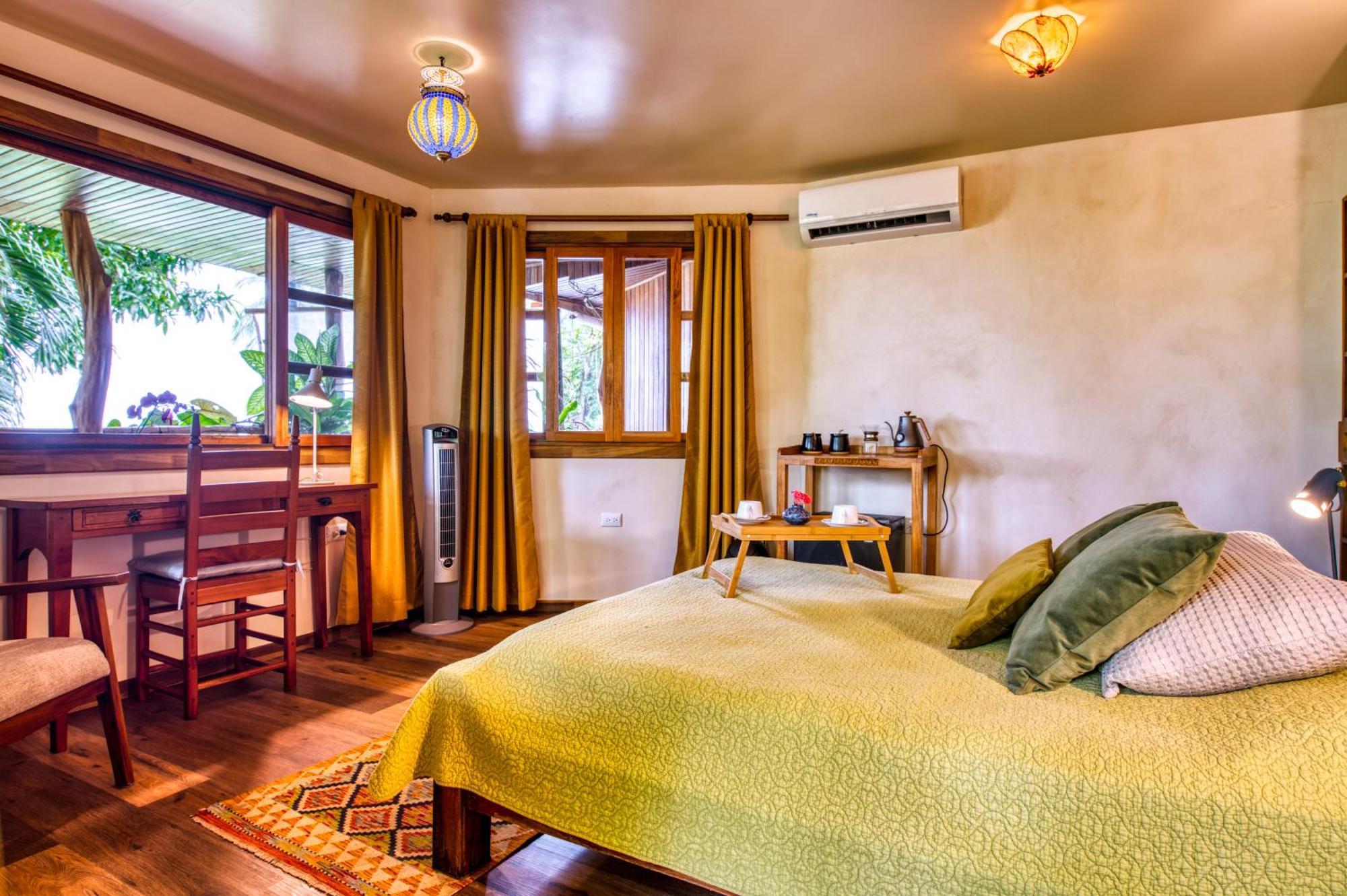Hotel Amor De Mar モンテスマ エクステリア 写真